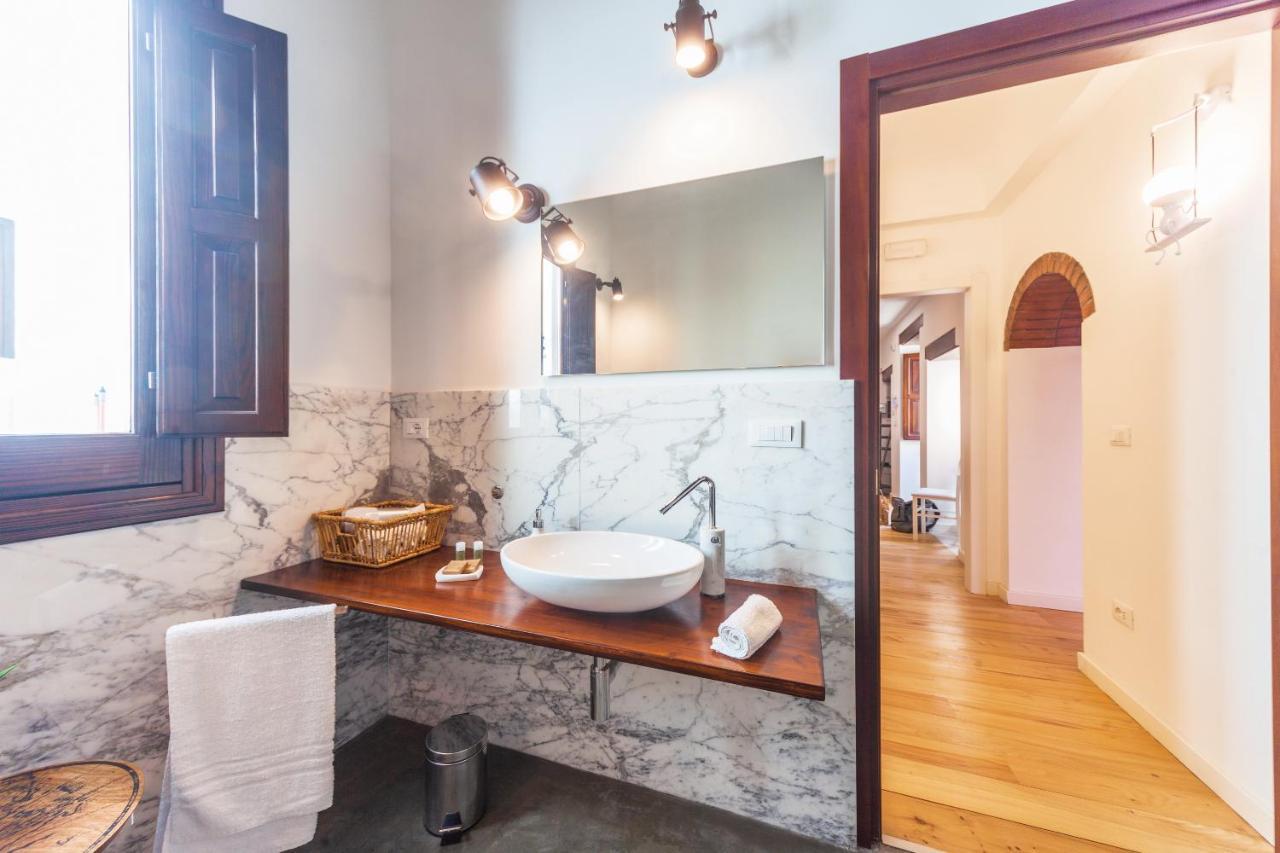 Vakalu-Piazza Duomo Charming Apartment Szirakúza Kültér fotó